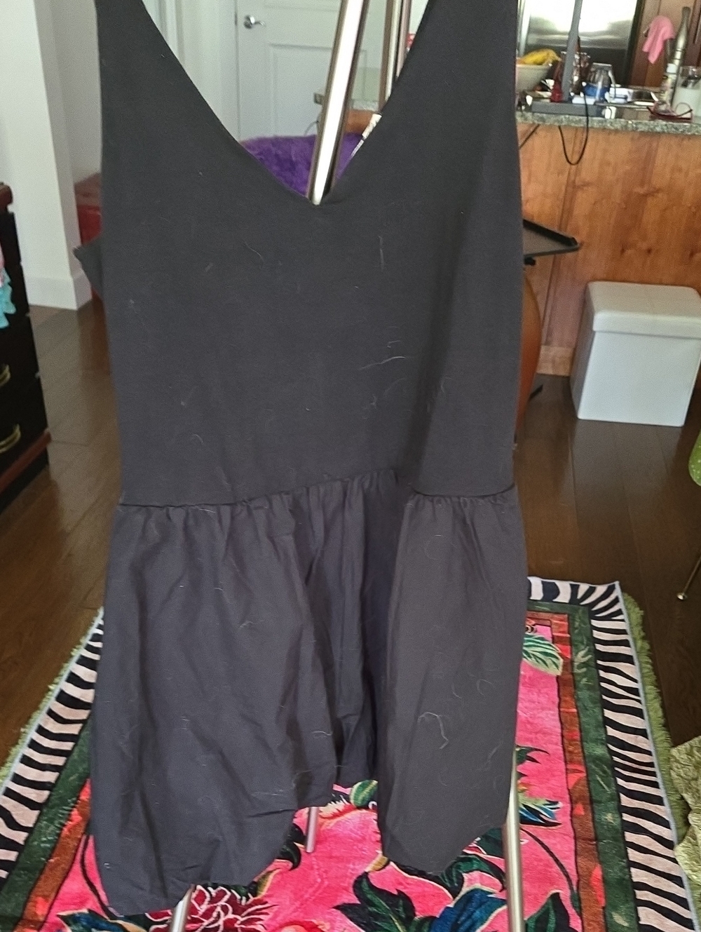 Black V-Neck Puuffy  Dress